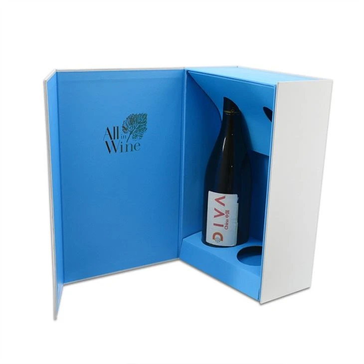 Creative Packaging Rose Liquor Gift Set